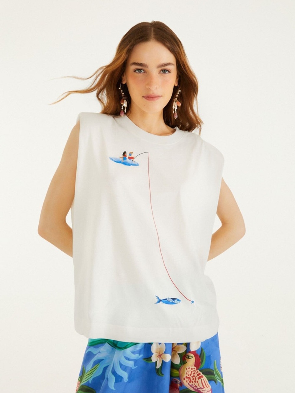 FARM Rio Off-White Fishing Dreams Padded Shoulder T-Shirt Size Medium NWT